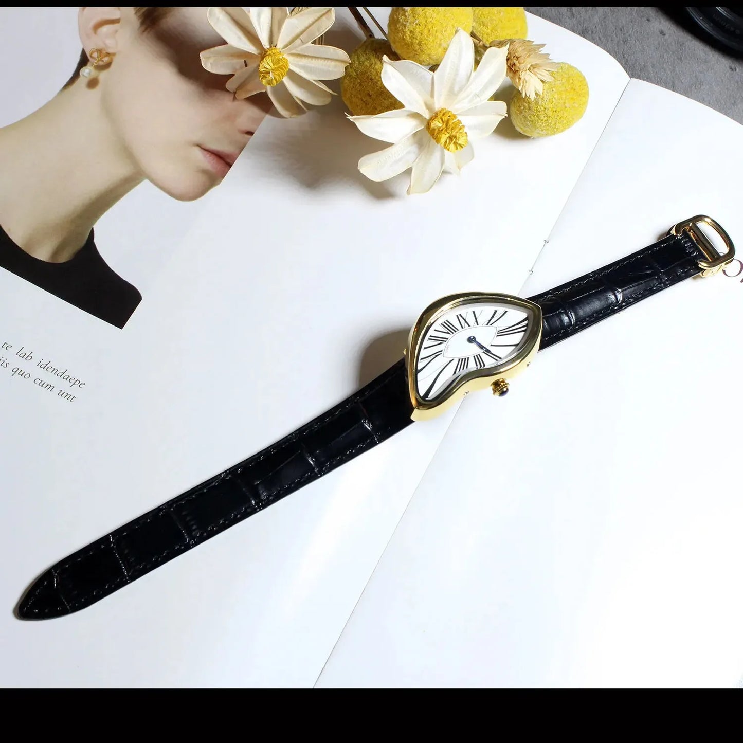 Alien Crash Melt Twist Y2K Watch Kiosk Men'S Fashion Trendy Retro Advanced Instagram Design Niche Design Creative Watches Hot