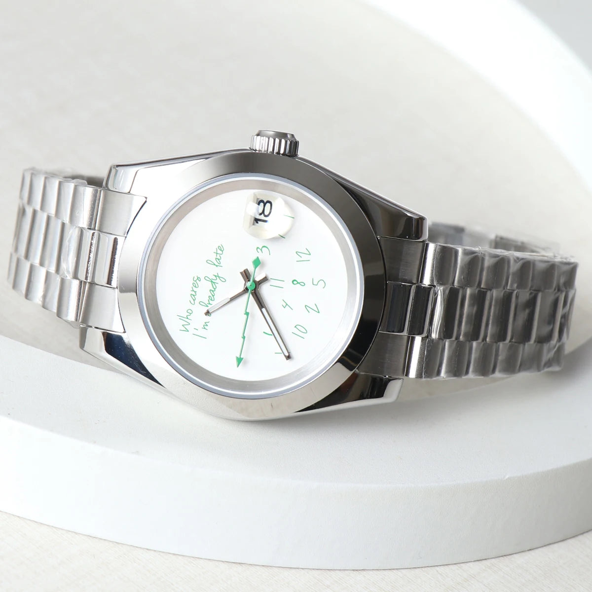 Fashionably Late - Smooth Bezel